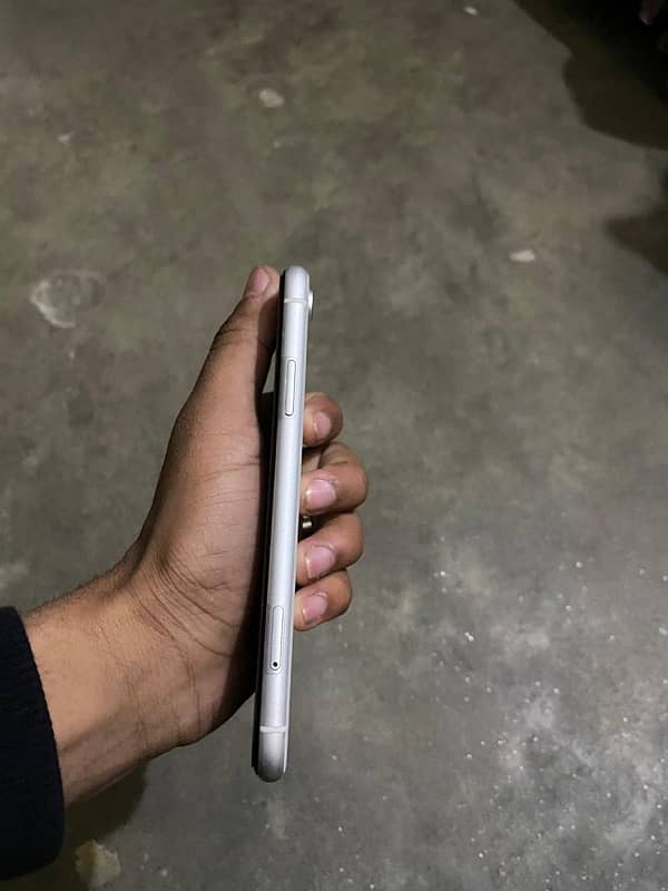 iPhone Xr , Non pta Jv 4