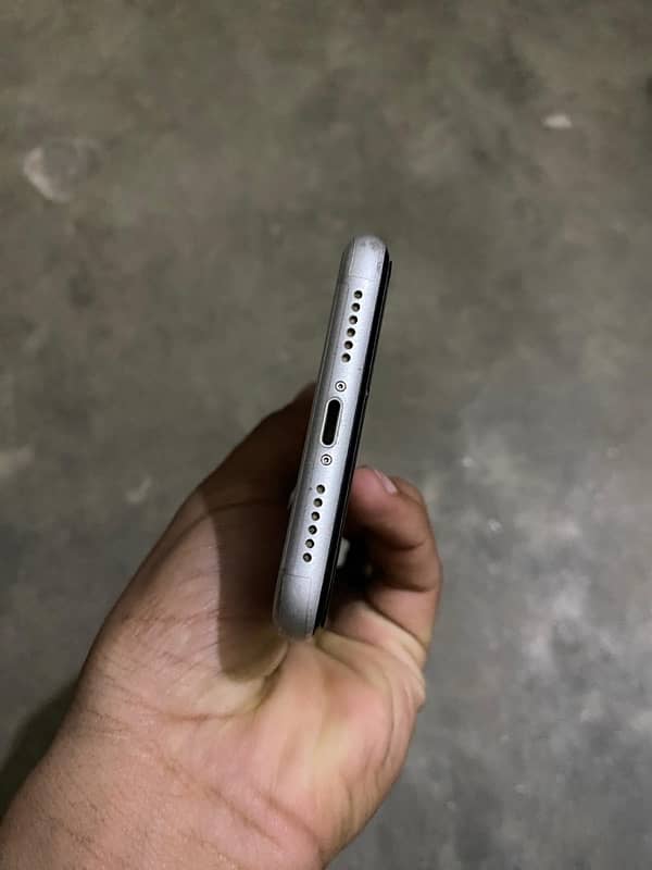 iPhone Xr , Non pta Jv 5