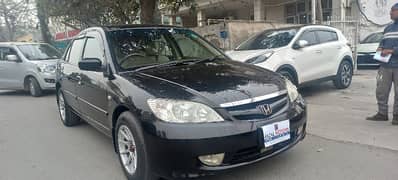 Honda Civic Oriel 2004