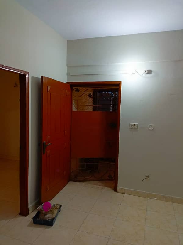 2 bed lounge flat for sale 1