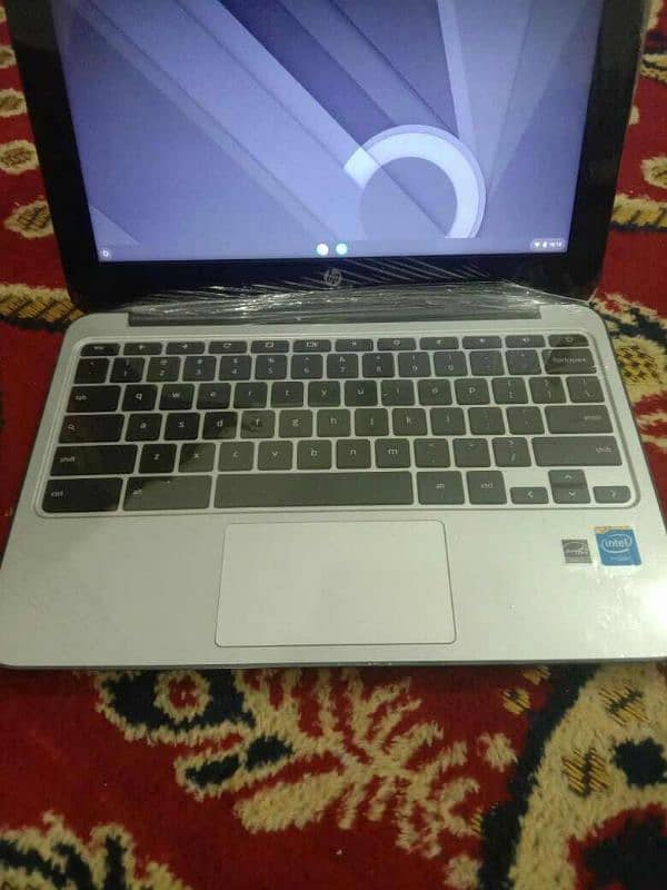 HP G5 ee Chromebook 4gb ram 4