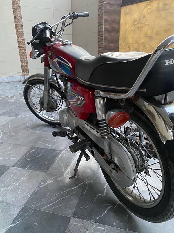 Honda CG 125 2022 Model 3