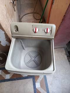 good condition wasing machine