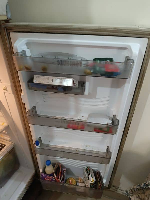 Dawlance Refrigerator 4