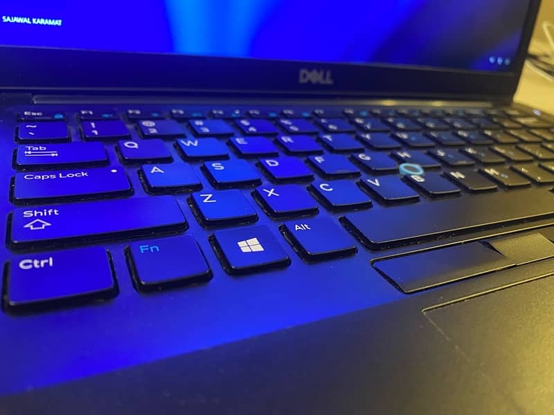 Dell Latitude 7490 Core i5 8th Gen 3