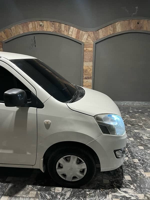 Suzuki Wagon R 2015 6