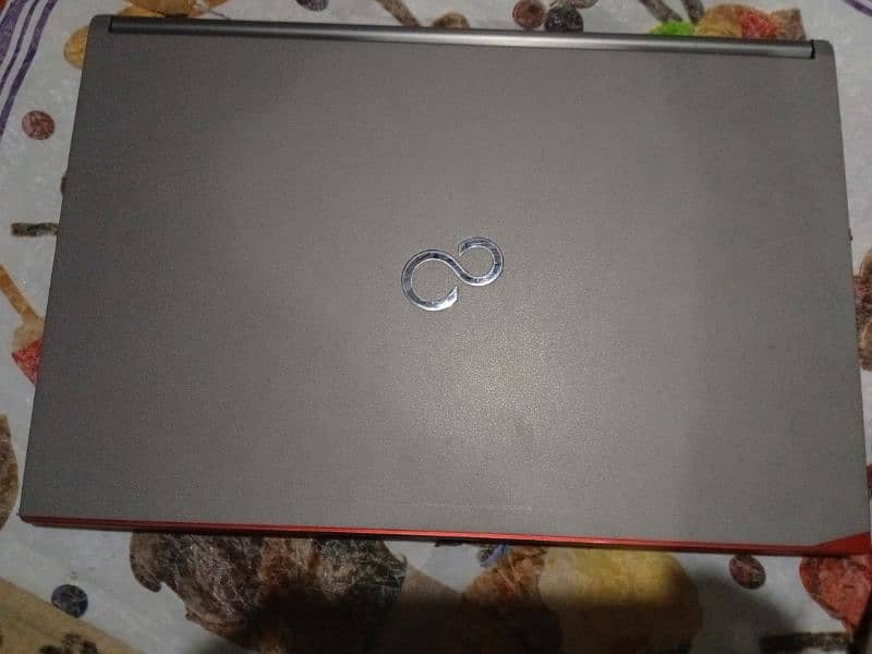 Fujitsu 4th generation i7 2