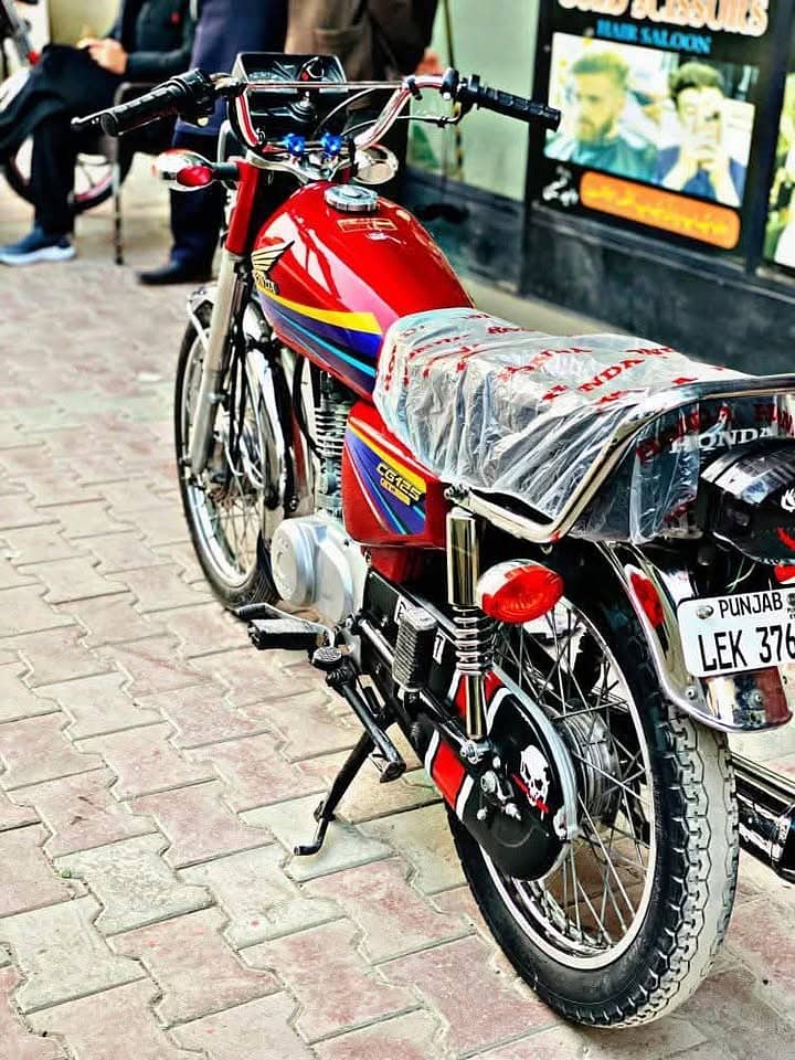 Honda 125 bike for Sale /6677676 0