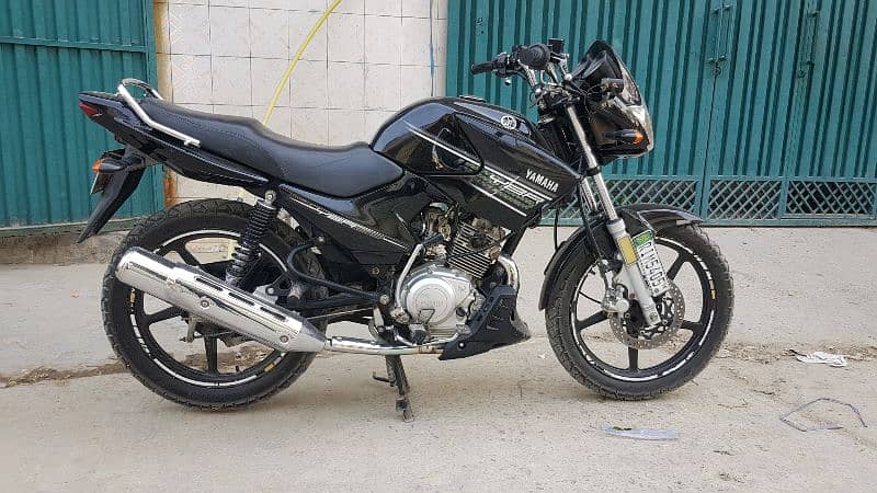 Yamaha YBR 125 2016 Japanese Urgent sale 0