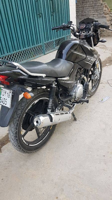 Yamaha YBR 125 2016 Japanese Urgent sale 1