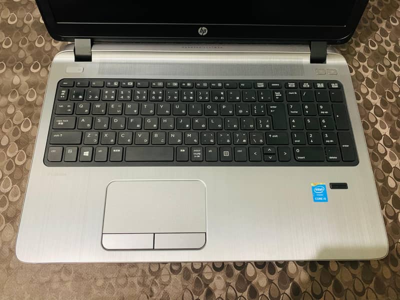 HP i5 5gen laptop 4gb RAM 128gb SSD 4