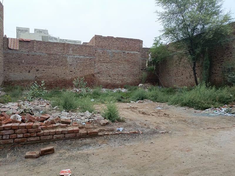 5 marla plot for sale manzoor colony near 47 pull Sargodha 2