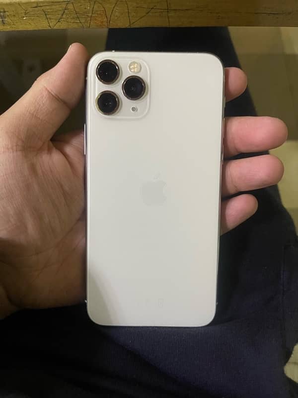 iphone 11 pro 5