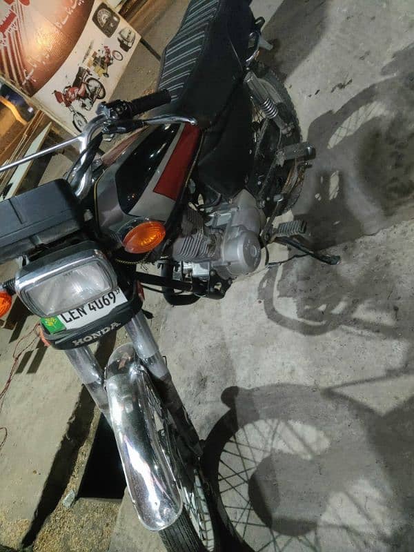 i m selling my bike 0