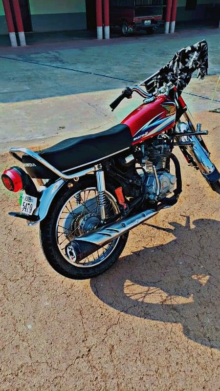 Honda for sale one handed use all documents clear 2015 model f 3