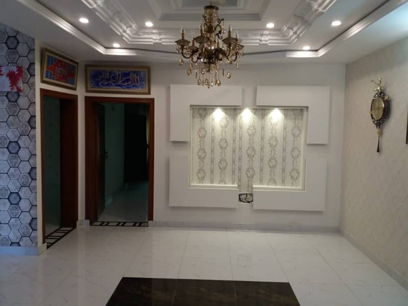 10 Marla Beautiful House For Sale at A extention in Citi Housing Sialkot 1