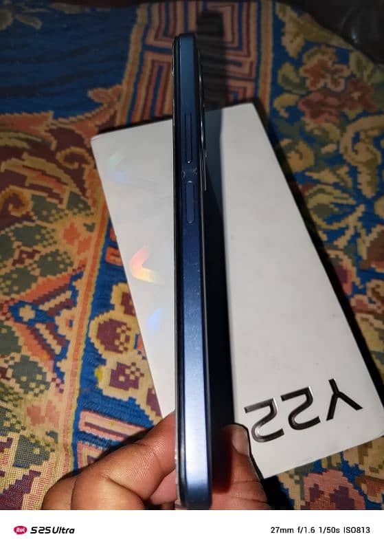 vivo y22 Like a New Mobile 1