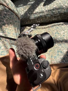 Sony ZVE10 video vloging camera