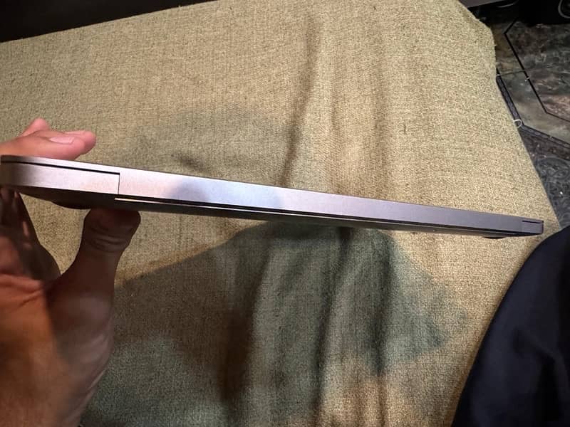 MacBook Air M1 Chip 2020 Condition 10/10 7