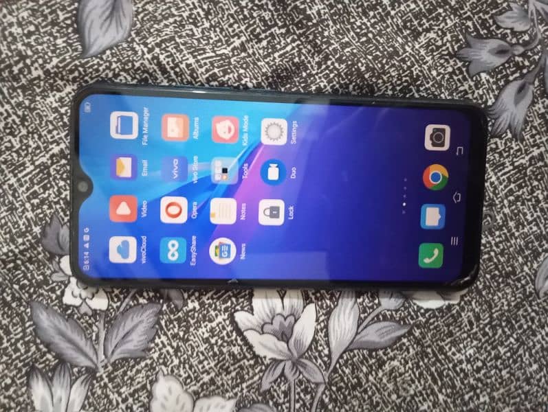 Vivo y11 2