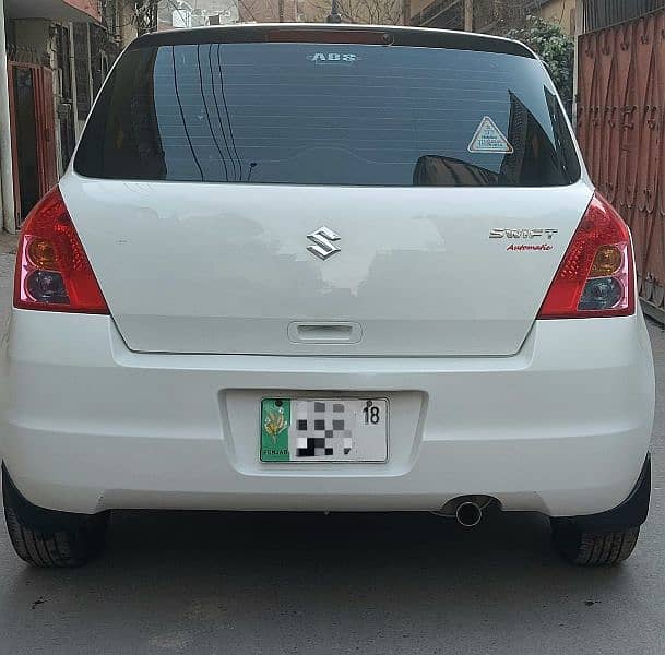 Genuine Suzuki Swift dlx 2018 automatic ,btr thn cultus city xli gli 1