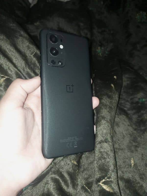 One Plus 9 PRO 5G 12/256 Dual SIM approved PUBG 90 FPS MINOR CRACK 13