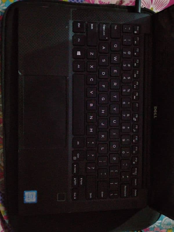 DELL XPS 13(9360) Touchscreen 'urgentsale' 9