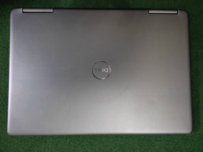 Dell 8th Gen Touch Screen in Box at Throw Away Price  -03334239020 4