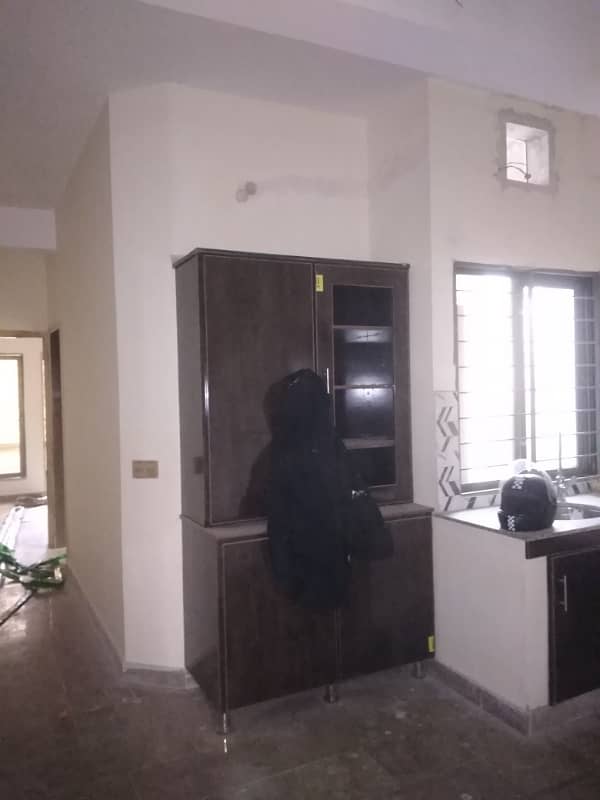 2.5 Marla brand new first entry prime location 1st floor for rent in Jubilee Town 8