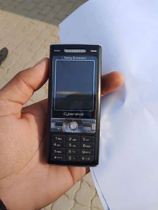 Sony Ericsson k800i original 0