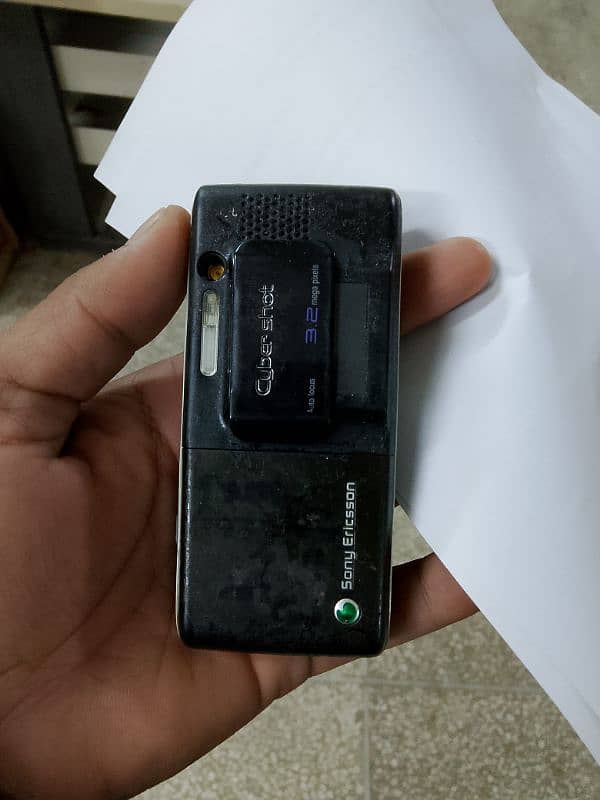 Sony Ericsson k800i original 1