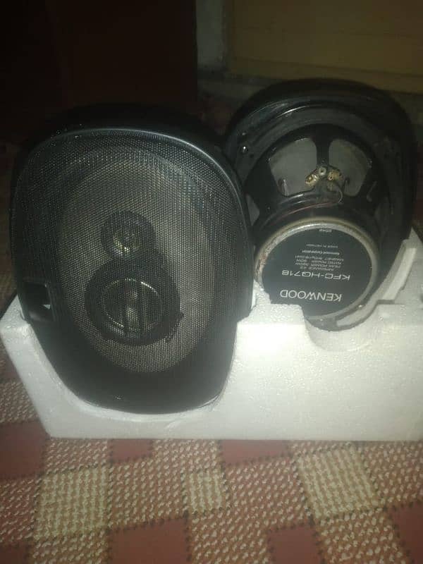 kenwood speaker and MerCury amplifier(3800)watt 1