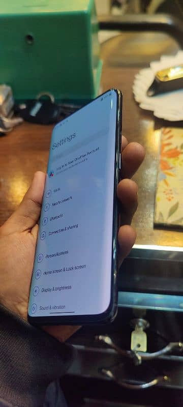 one plus 7 pro 128gb dual sim approved 5