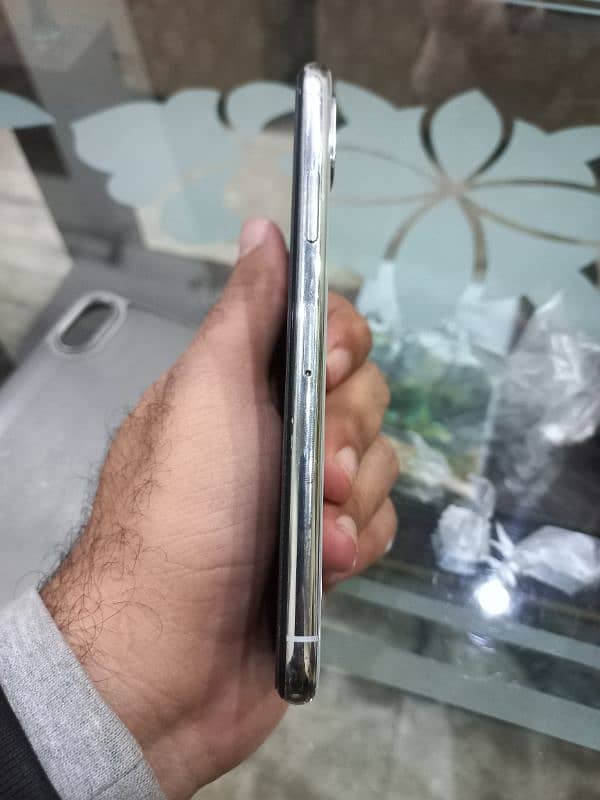 Iphone X 256 GB PTA approved 5