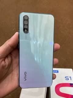 vivo s1