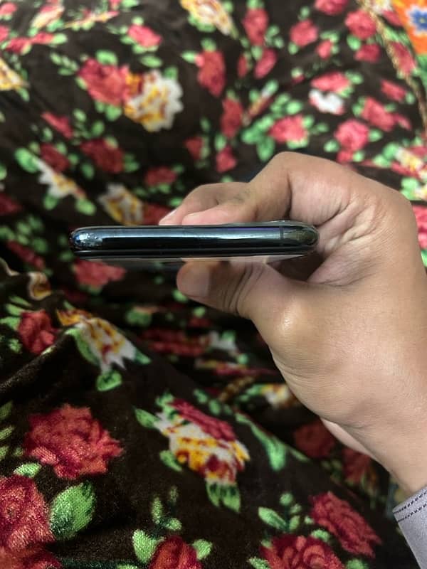 iphone 11 pro max fu 256gb non pta 7