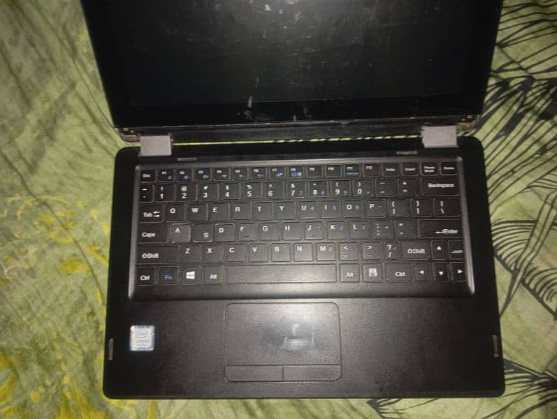 hair y11c laptop 8gb ram 500hard touch screen and 7gen processor 9