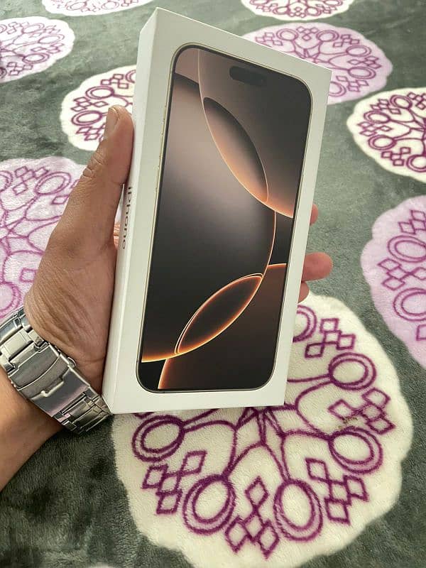 iPhone 16 Pro Max 256GB Desert Titanium Box Pack 1