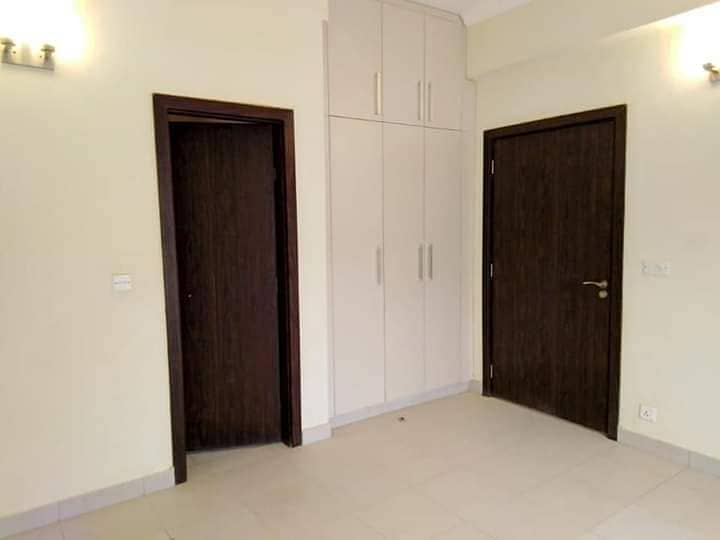 Ideally Located 10A Villa Available For Rent 5