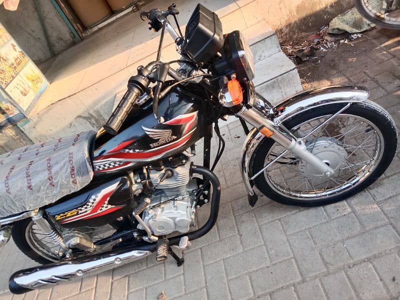 Honda 125 model 2024 Karachi number 2