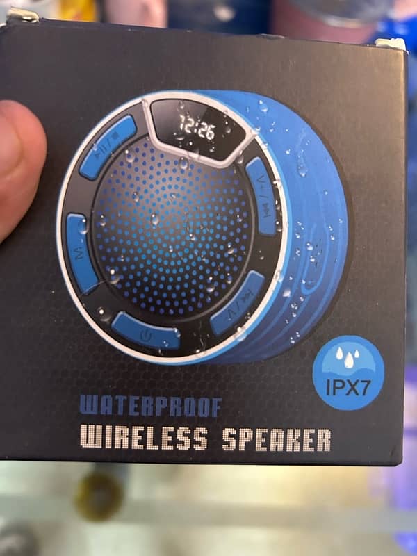 Ipx7 waterproof wireless speakers almst unused 0