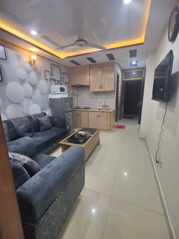 1bed luxury fully furnished flate for in police foundation 3