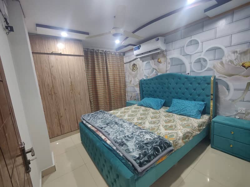 1bed luxury fully furnished flate for in police foundation 5