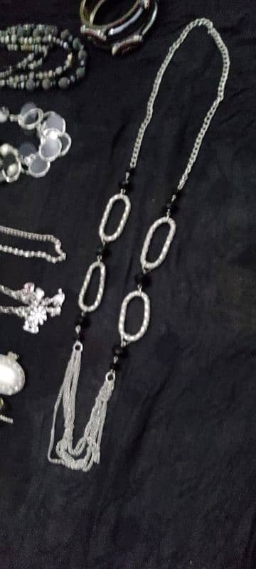 jewellery items for sale 10