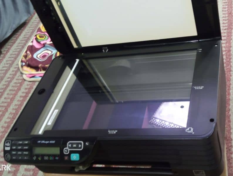 2 HP printers 4