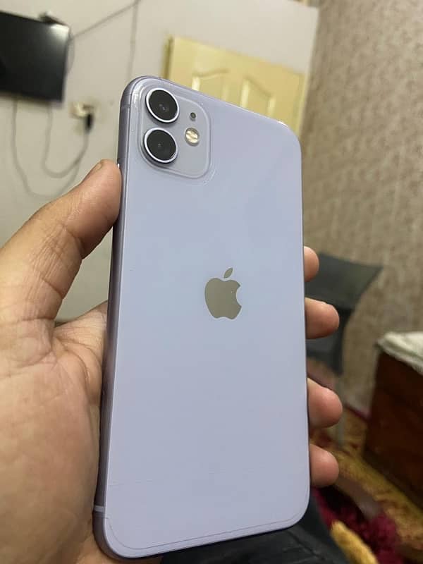 IPHONE 11 64gb non pta 5