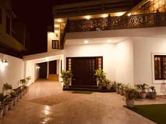 DHA Phase 8 500 Yard Bungalow Like Brand New 6 Bedroom