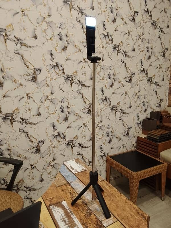 Selfie Tripod Stand 1