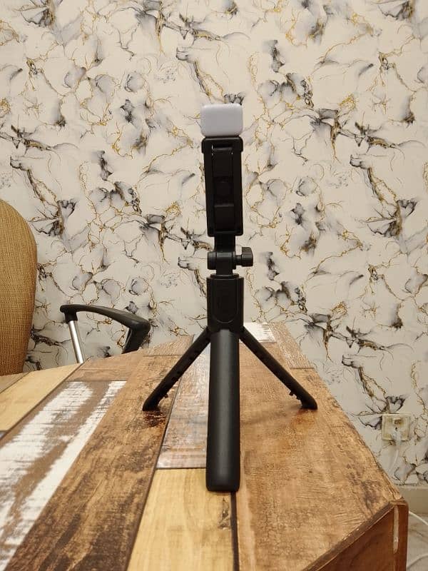 Selfie Tripod Stand 3