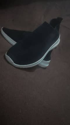 laat casual  shoes